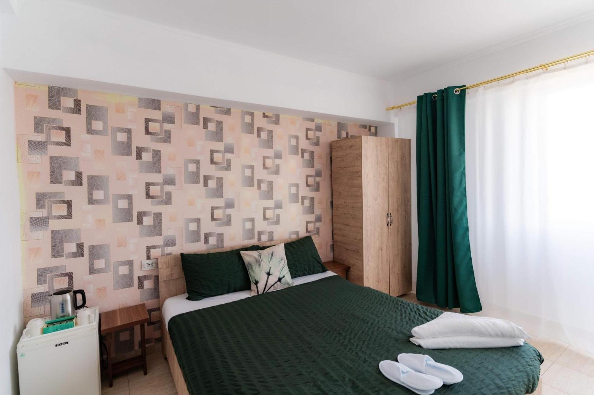 Hotel Casa Irina 2Mai Două Mai Zewnętrze zdjęcie
