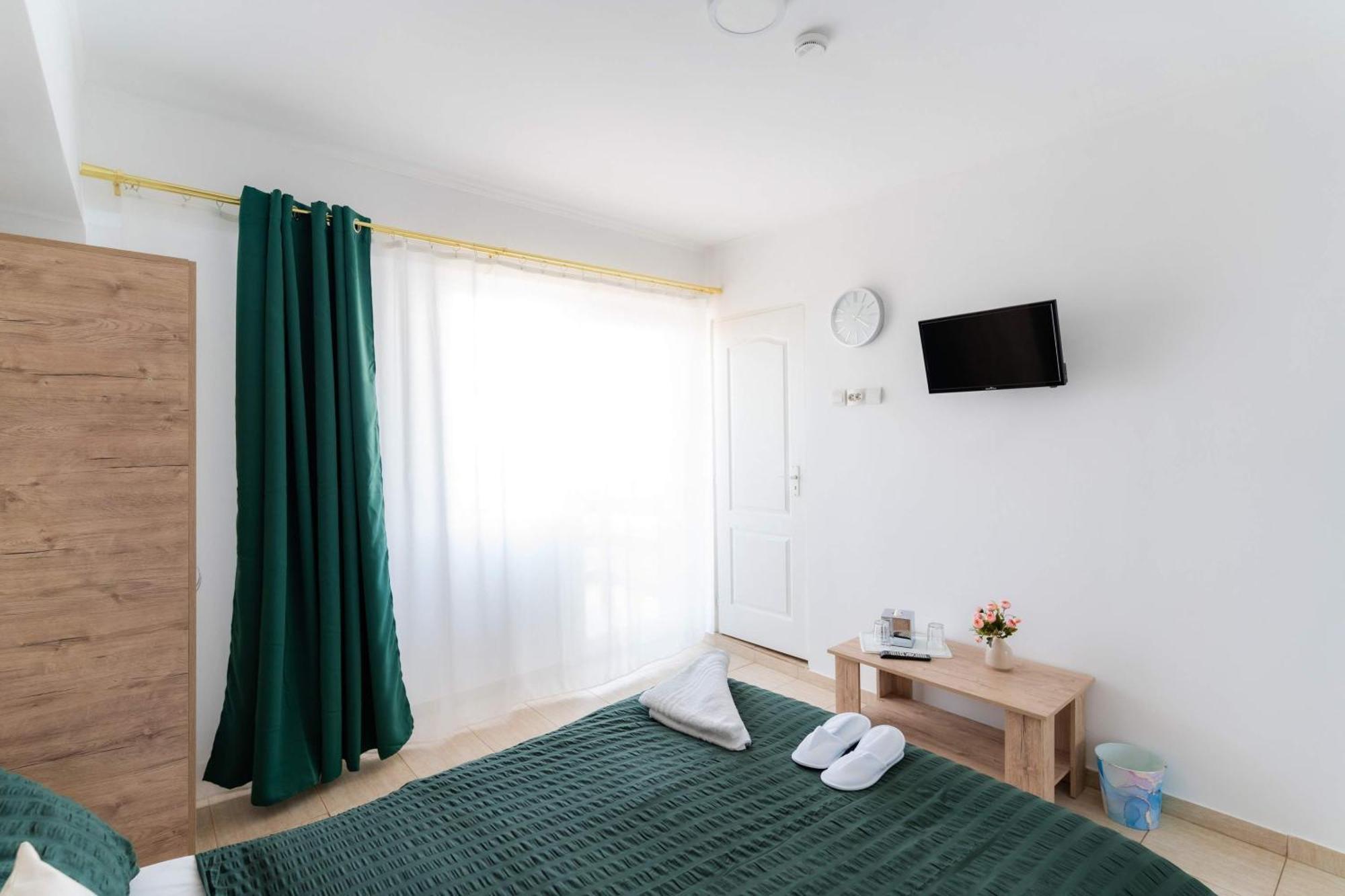 Hotel Casa Irina 2Mai Două Mai Zewnętrze zdjęcie