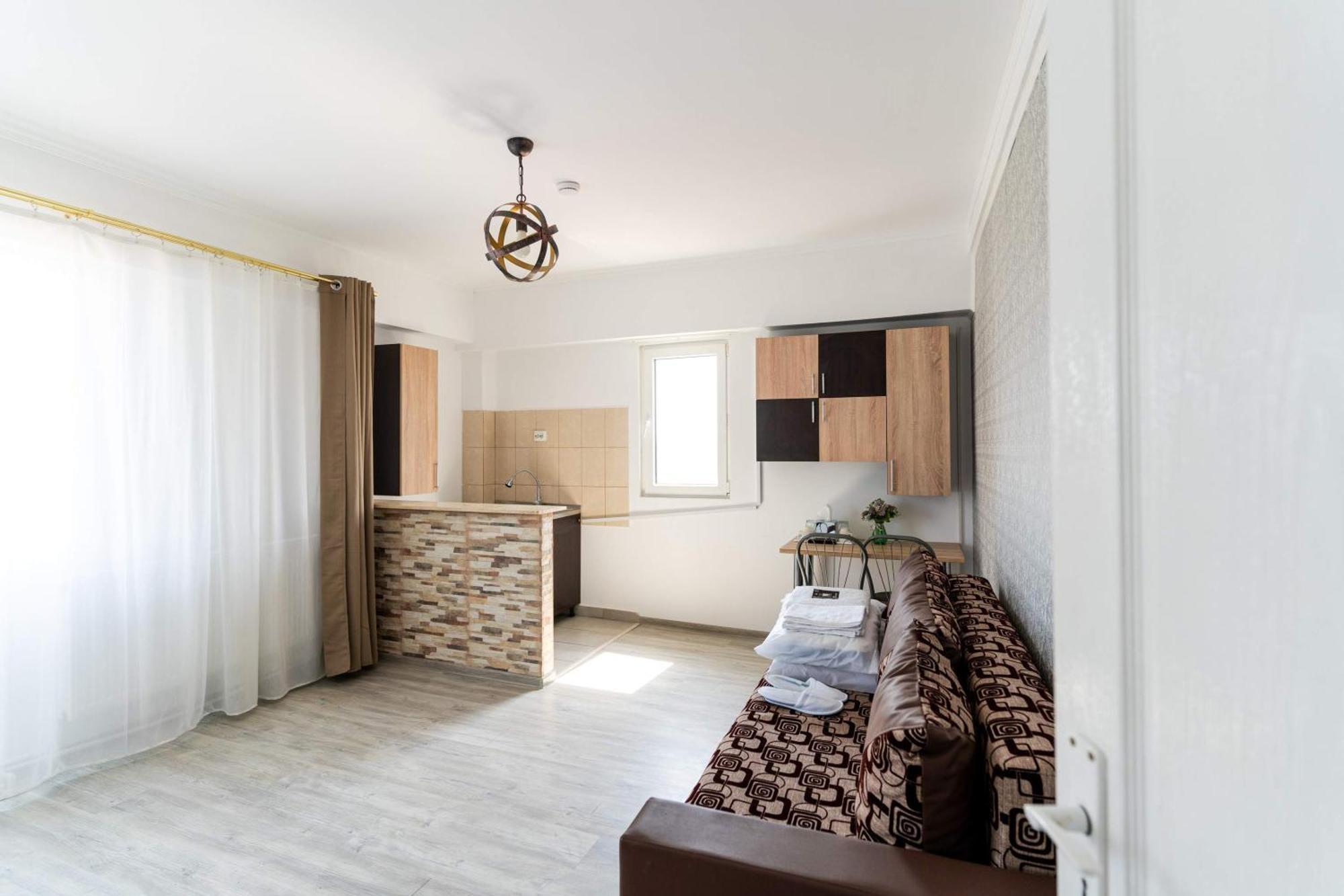 Hotel Casa Irina 2Mai Două Mai Zewnętrze zdjęcie