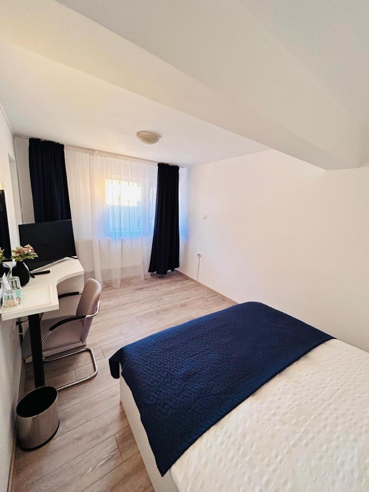 Hotel Casa Irina 2Mai Două Mai Zewnętrze zdjęcie
